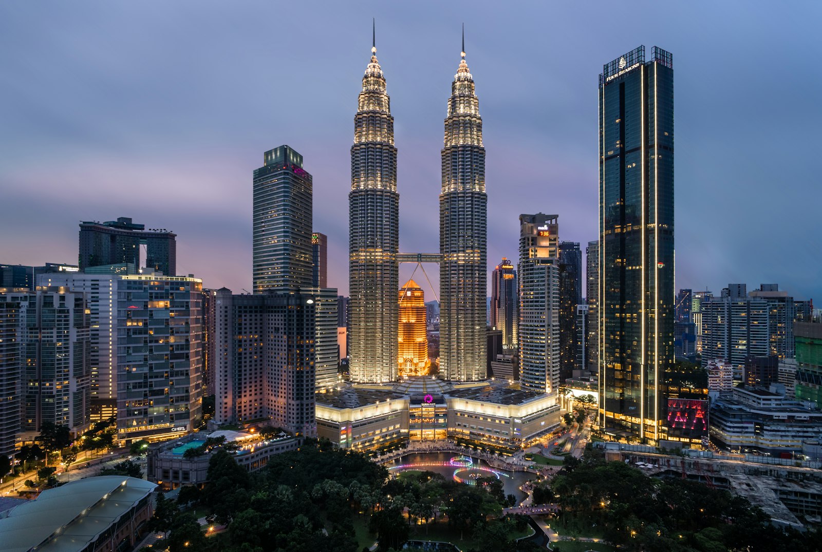 Malaysia — halal-friendly small-group travel