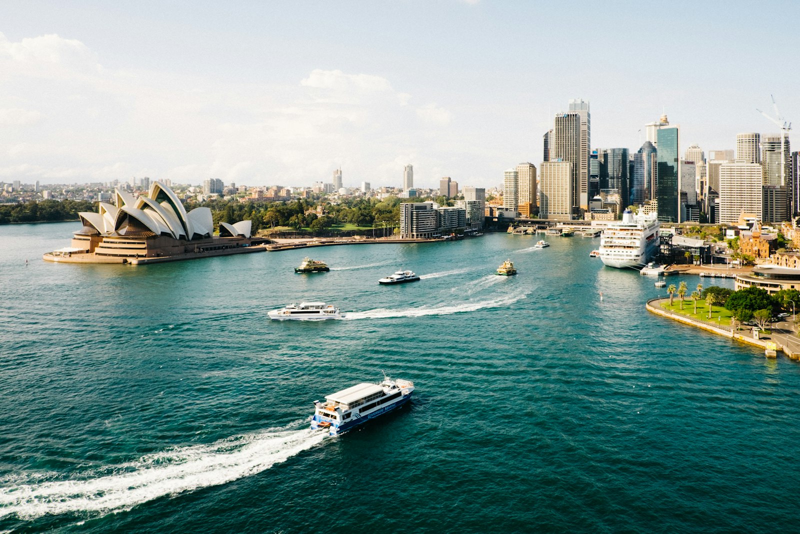 Australia — halal-friendly small-group travel